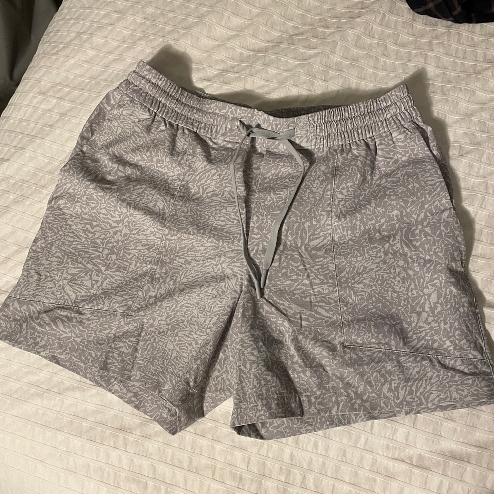 lululemon athletica Patterned Gray Athletic Shorts